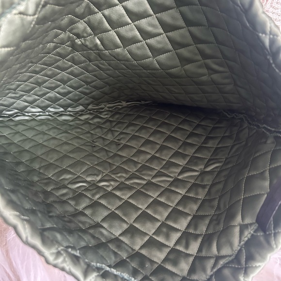 Authentic Gucci Padded Quilted Satin Dust Bag 17 x 15.5 - Picture 5 of 5